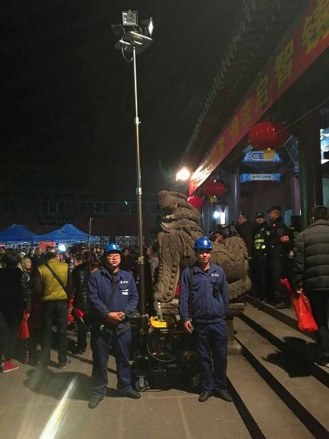 天府：坚守岗位迎新春 优质服务不打烊 
