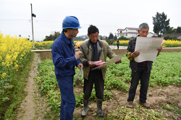南充：春耕话宣传 安全工地转 