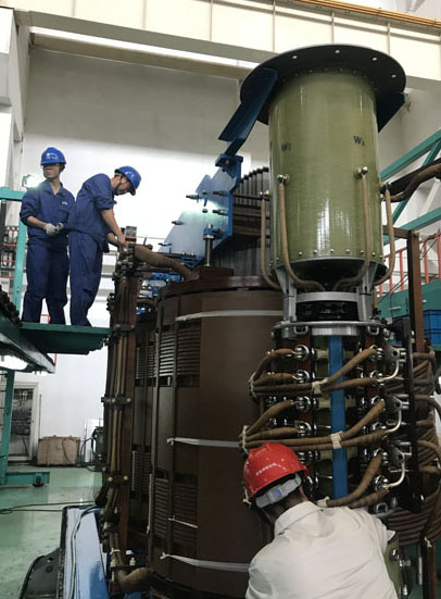 成都：37℃ 酷暑下 “民和”赛跑 