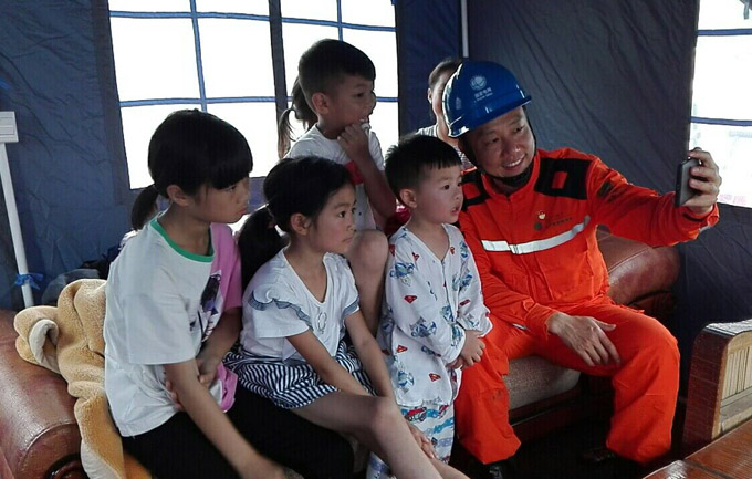 【长宁地震】陈凌：点亮震中第一盏灯