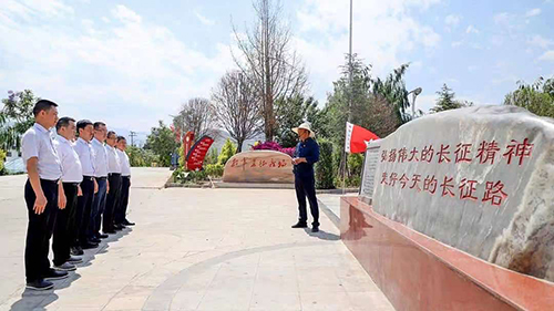 封面1.jpg