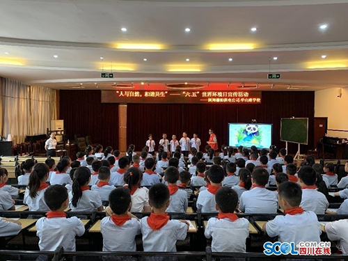 红1.jpg