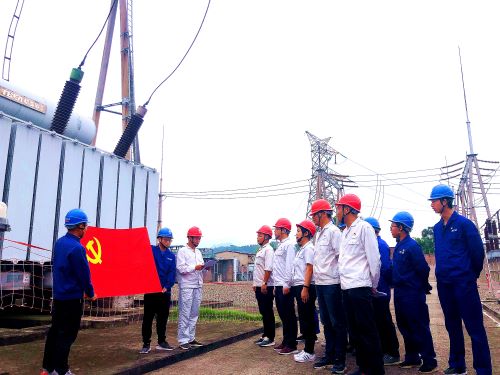 现场党史学习教育.jpg