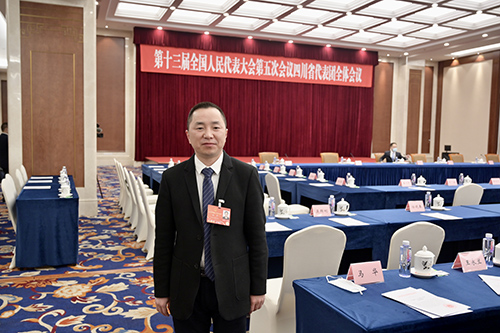 余东1.jpg