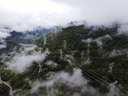 中国经济网：甘孜电网外送能力5.jpg