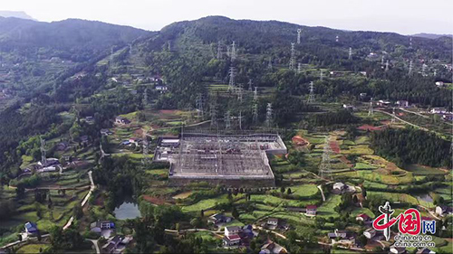 中国网：四川：破难题、促发展&mdash;&mdash;又一座500千伏变电站完成增容 度夏电力供应再添保障4.jpg