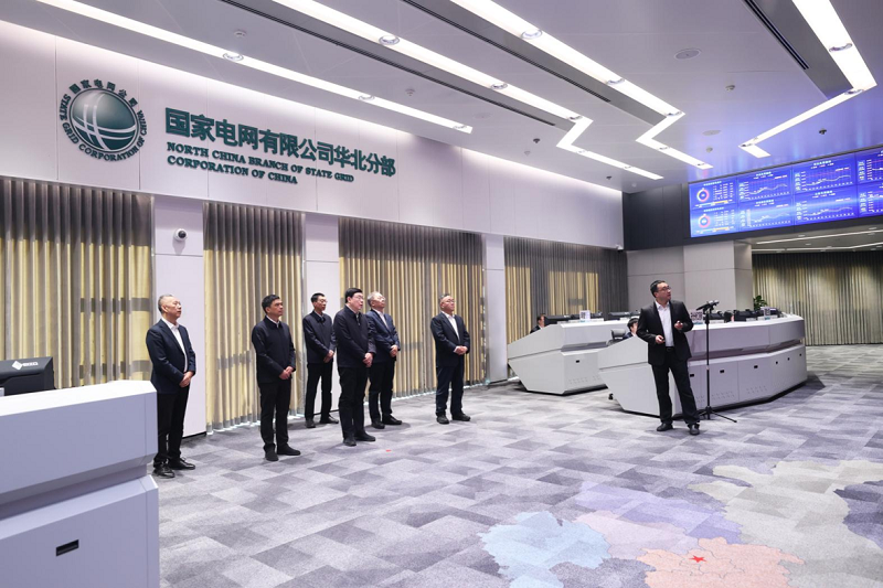 公司党组检查春节供电保障工作并慰问一线干部员工