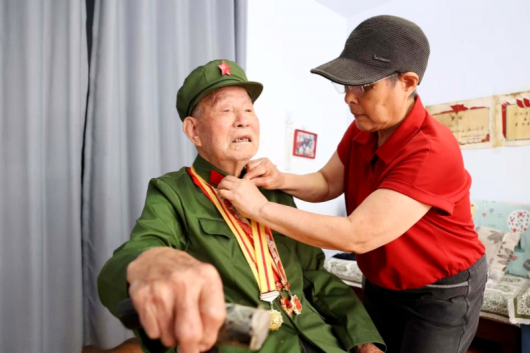 电力抗战印记｜保家卫国奉献光明的百岁老兵
