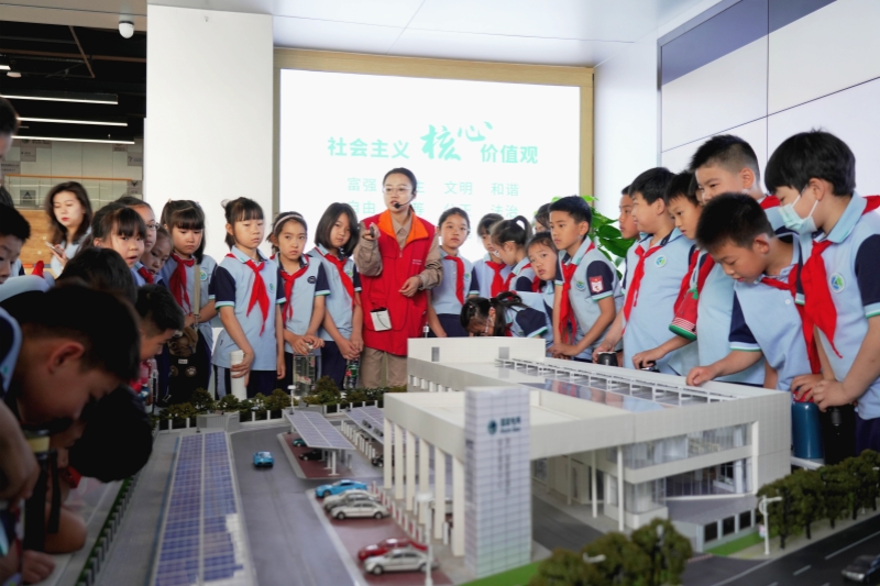 全国科普月：走进电力科普教育基地