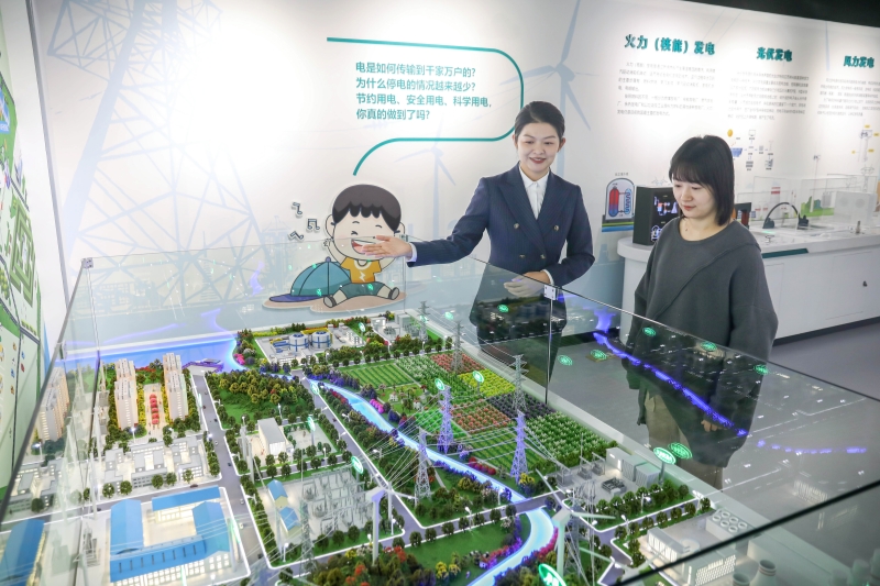 全国科普月：走进电力科普教育基地