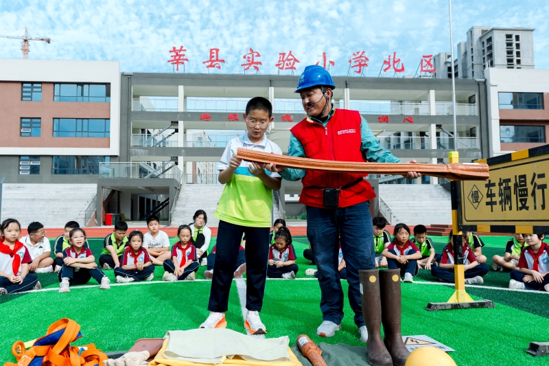 全国科普月:电力科普走进大众