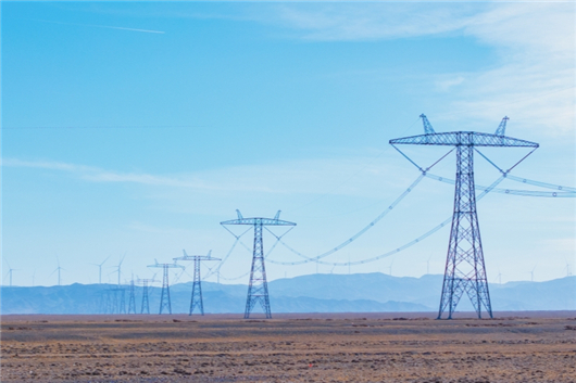 天山南北动能澎湃