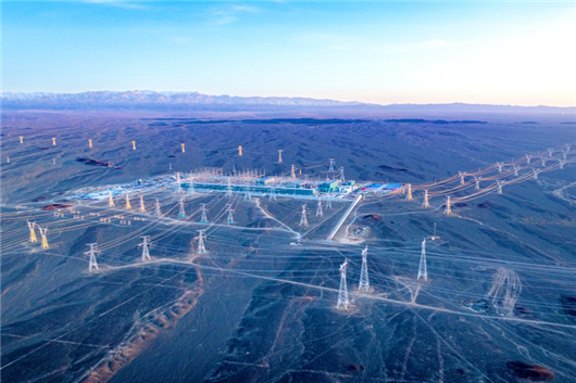 天山南北动能澎湃