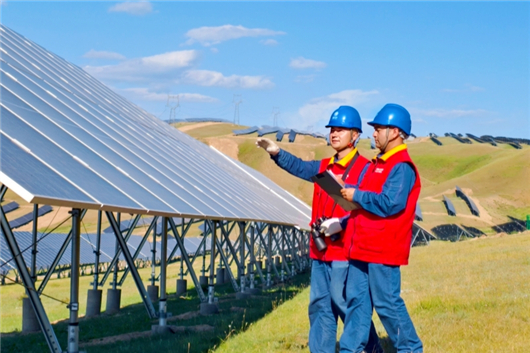 天山南北动能澎湃