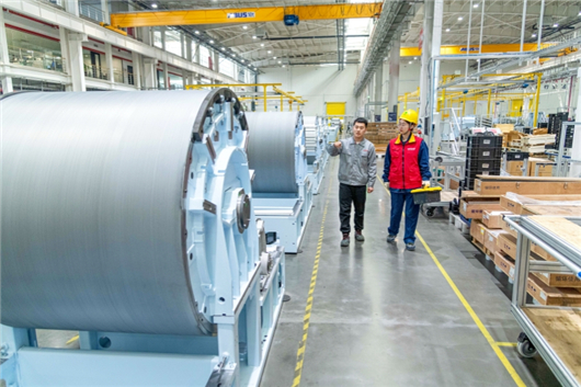 天山南北动能澎湃