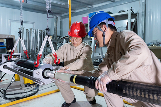 大国工匠国家电网何光华:城市电力动脉守护者