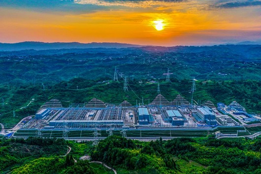 新时代高质量党建工程|红岩铸魂争当电网先锋