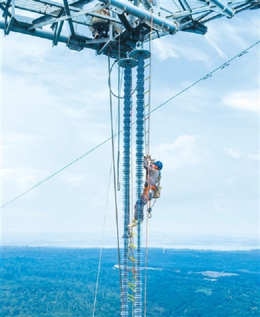 “十四五”国家电网发展成效?【人民日报】特高压架起电力“闪送通道”