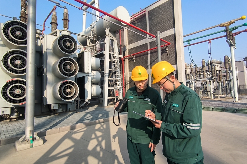  应对寒潮冰冻 保障温暖过冬