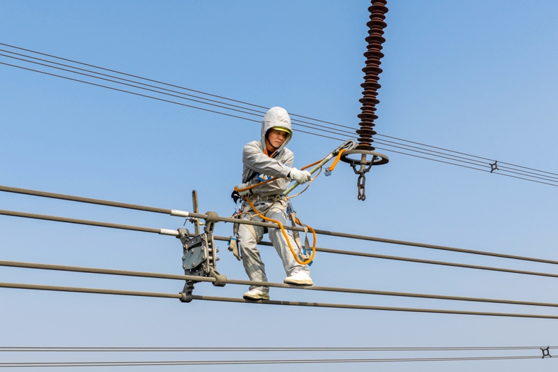  应对寒潮冰冻 保障温暖过冬