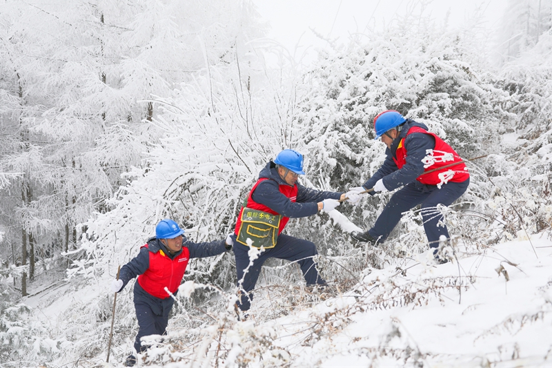  应对寒潮冰冻 保障温暖过冬