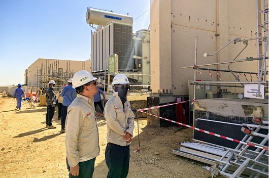 节日我在岗|海外过节送祝福