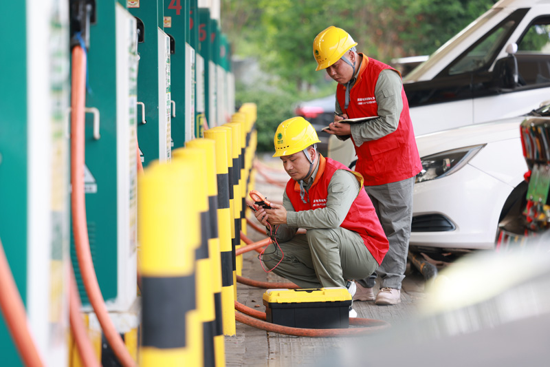 节日我在岗｜绿色出行更便捷