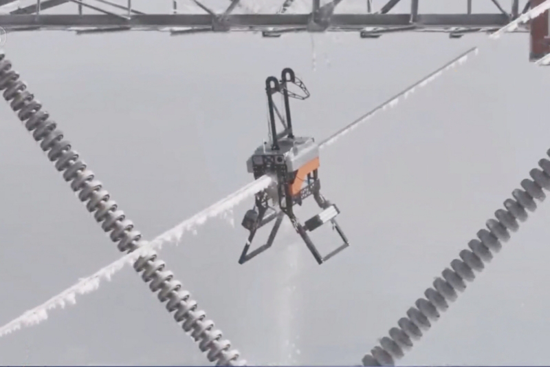 新春走基层丨风雪大别山：青春巡线队的科技保电战