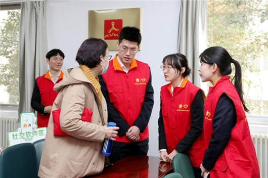 国家电网广泛开展学雷锋志愿服务活动