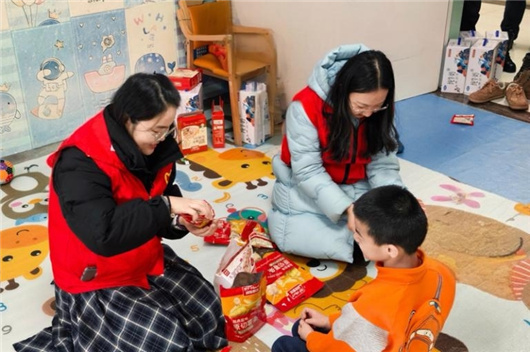 国家电网广泛开展学雷锋志愿服务活动