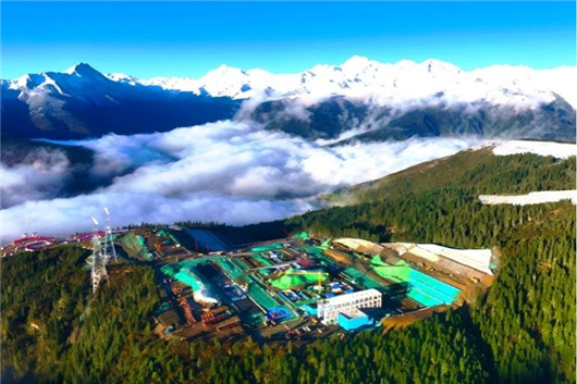 学习贯彻全国两会精神｜积极服务全面绿色转型