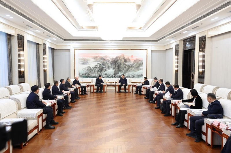国家电网与辽宁省委省政府举行会谈