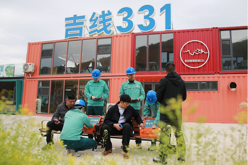 节日我在岗｜护航绿色出行无忧