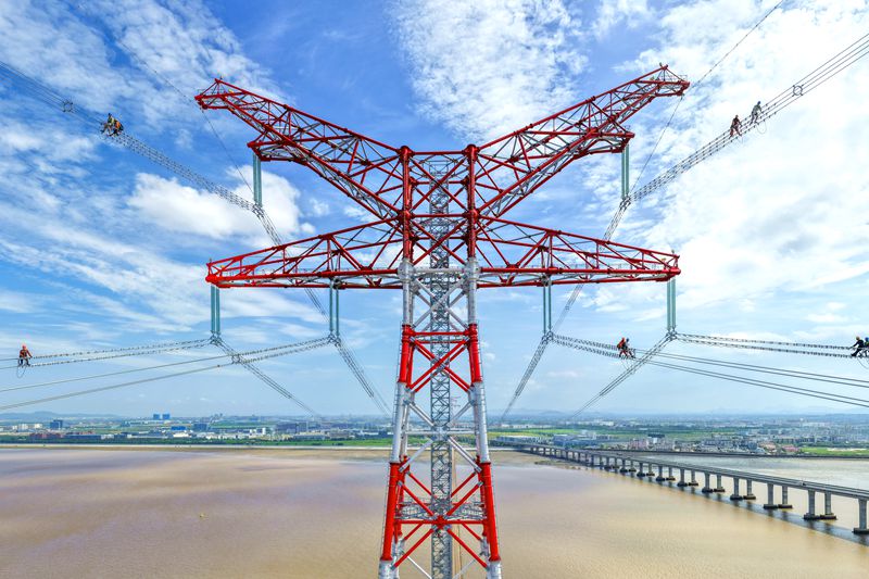 加快迎峰度夏重点工程建设