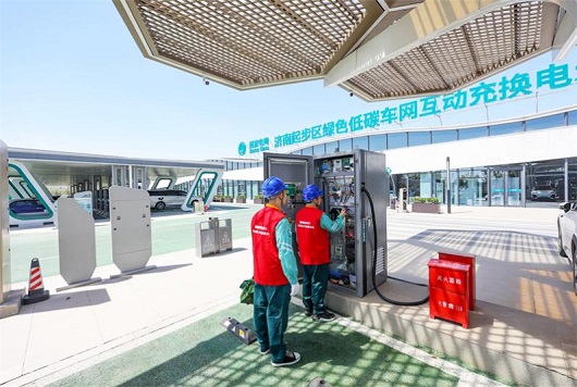 强化党建引领 凝聚奋进合力